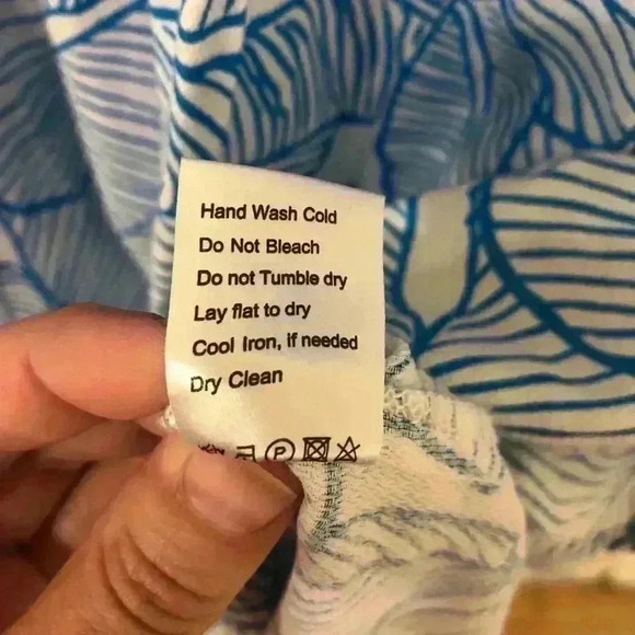 Charlie Holiday Size 4 Hooded Tropical Swim Cover Up with Tassels - Picture 9 of 11